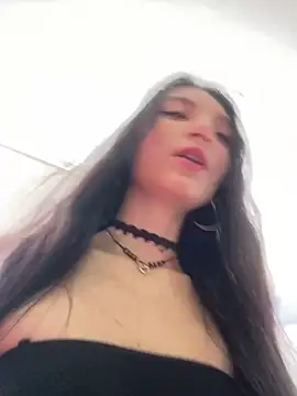 loly-yandere online show from December 2024 08:21:02 PM