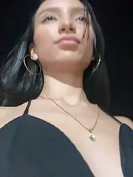 loly-yandere online show from January 2025 11:37:02 PM