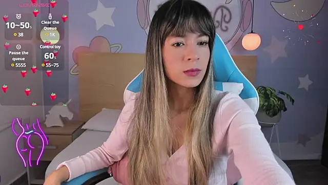 yadira furlan  online show from December 2024 11:28:01 AM