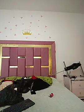 AmbarthSmiith2 online show from July 2026 12:18:02 PM