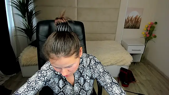 Dana  dom online show from January 2025 05:47:02 AM