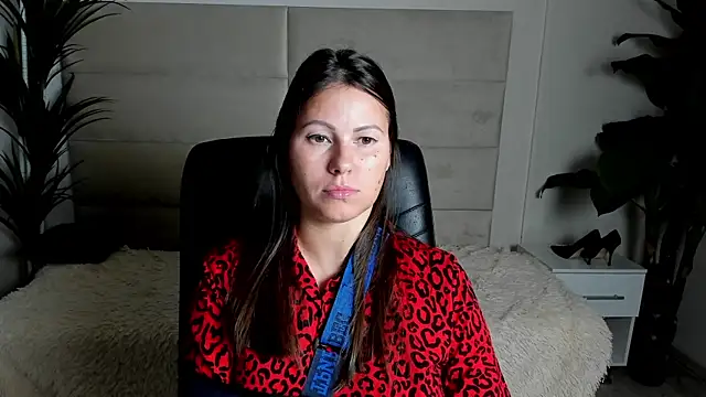 Dana  dom online show from October 2025 12:54:02 AM