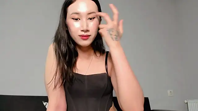 Snapshot of asian_kiya chatting on November 2025 12:10:02 AM asian kiya online show from November 2025 12:10:02 AM