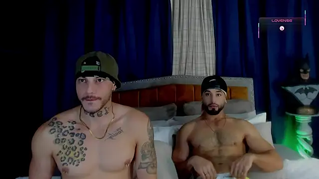 Snapshot of RickG_Oficial chatting on June 2026 05:38:02 AM RickG Oficial online show from June 2026 05:38:02 AM