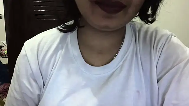 Snapshot of Gulaboo_bhabi chatting on March 2025 01:53:02 PM Gulaboo bhabi online show from March 2025 01:53:02 PM