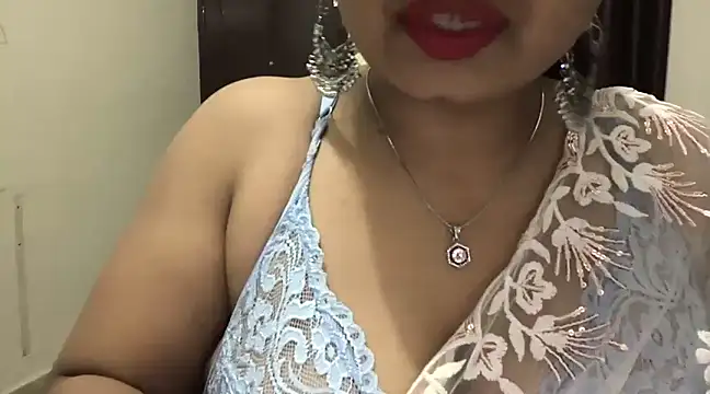 Snapshot of Gulaboo_bhabi chatting on March 2025 03:24:02 PM Gulaboo bhabi online show from March 2025 03:24:02 PM