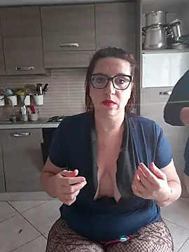 carolyne2023 online show from November 2025 03:23:02 PM