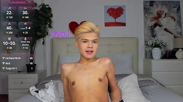 Felix Rey online show from February 2025 08:54:01 PM