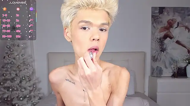 Snapshot of Felix_Rey chatting on January 2026 08:43:01 PM Felix Rey online show from January 2026 08:43:01 PM