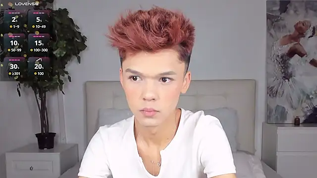 Snapshot of Felix_Rey chatting on February 2026 05:17:02 PM Felix Rey online show from February 2026 05:17:02 PM