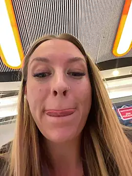 Sweet   Emily online show from November 2025 01:22:01 PM