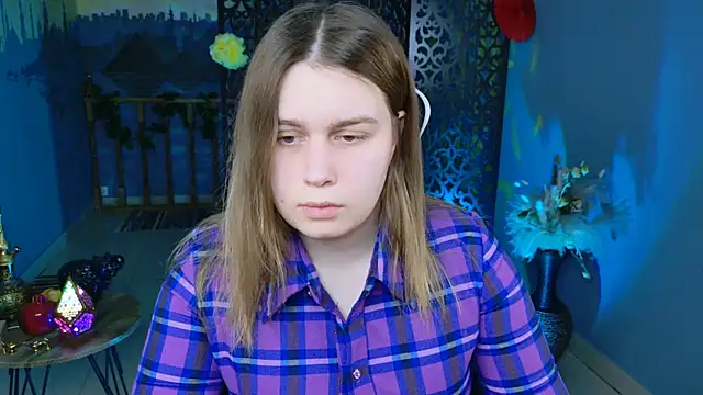 Snapshot of FioraMarmoris chatting on March 2025 01:12:01 PM FioraMarmoris online show from March 2025 01:12:01 PM