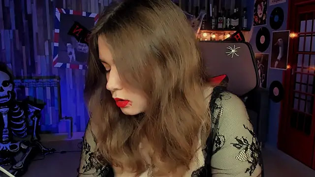 Snapshot of FioraMarmoris chatting on October 2025 01:12:02 PM FioraMarmoris online show from October 2025 01:12:02 PM