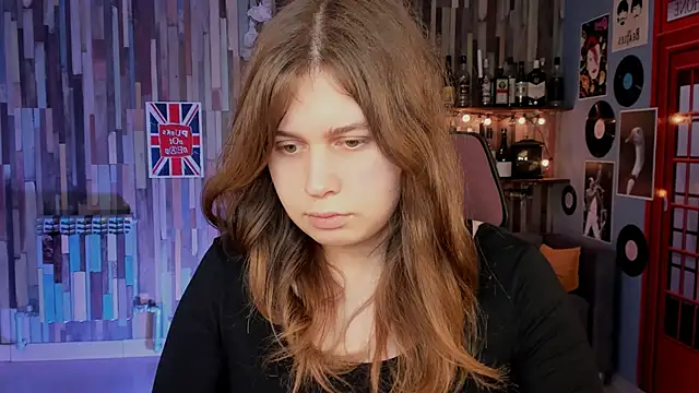 Snapshot of FioraMarmoris chatting on November 2025 01:03:01 PM FioraMarmoris online show from November 2025 01:03:01 PM