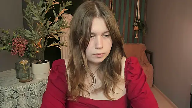 Snapshot of FioraMarmoris chatting on December 2025 01:09:02 PM FioraMarmoris online show from December 2025 01:09:02 PM