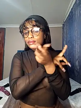 Queen-Chocolate online show from February 2025 08:16:02 PM