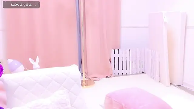 maii- online show from February 2025 06:41:02 PM