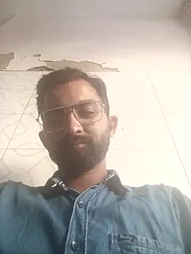 Snapshot of sagarghai07 chatting on May 2026 11:05:02 AM sagarghai07 online show from May 2026 11:05:02 AM