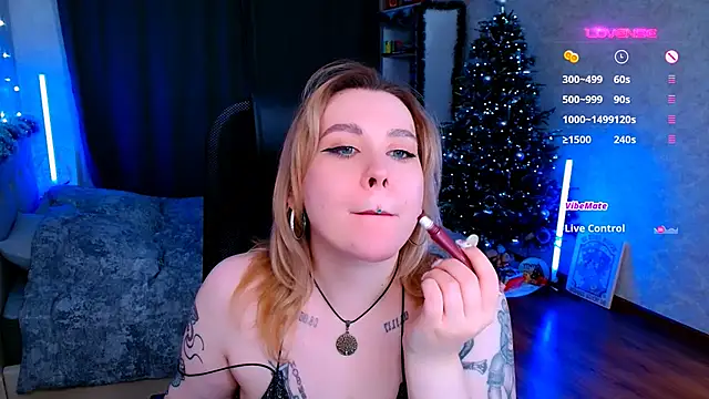 Snapshot of Blueberry-baby chatting on December 2024 07:52:02 PM Blueberry-baby online show from December 2024 07:52:02 PM