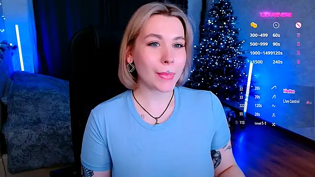 Snapshot of Blueberry-baby chatting on January 2025 08:00:01 PM Blueberry-baby online show from January 2025 08:00:01 PM