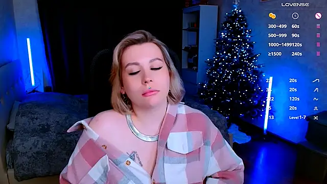 Snapshot of Blueberry-baby chatting on January 2025 12:01:01 AM Blueberry-baby online show from January 2025 12:01:01 AM