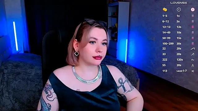 Snapshot of Blueberry-baby chatting on February 2025 02:06:02 AM Blueberry-baby online show from February 2025 02:06:02 AM