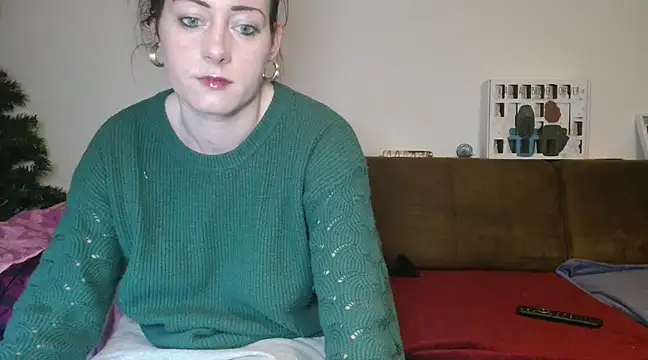 Snapshot of Jasmin-White chatting on January 2025 11:27:02 PM Jasmin-White online show from January 2025 11:27:02 PM