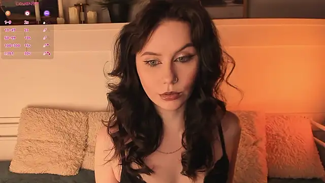 Snapshot of UnaMedison chatting on February 2026 10:33:01 AM UnaMedison online show from February 2026 10:33:01 AM