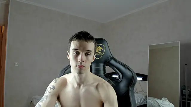 MasonWarholl online show from February 2025 06:34:02 PM