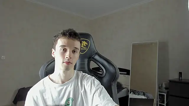 MasonWarholl online show from March 2025 01:13:01 AM