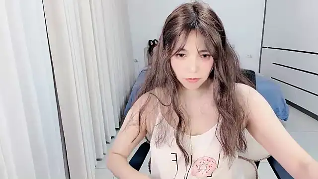 miyababytw online show from April 2026 04:57:02 PM