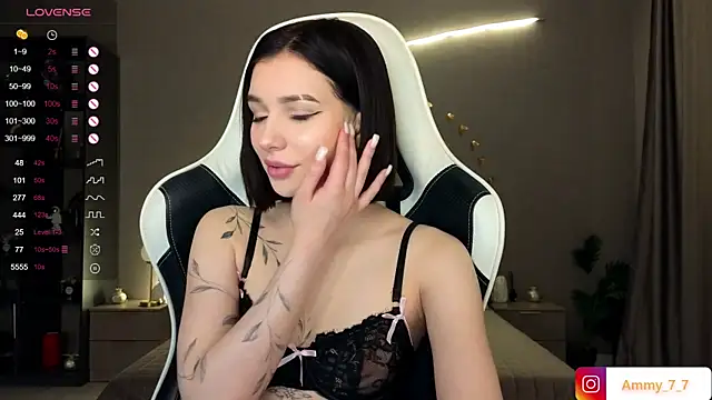 ammy cummy online show from December 2025 03:00:02 AM