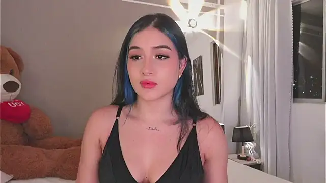 AnnyHizzle online show from November 2025 02:11:02 AM