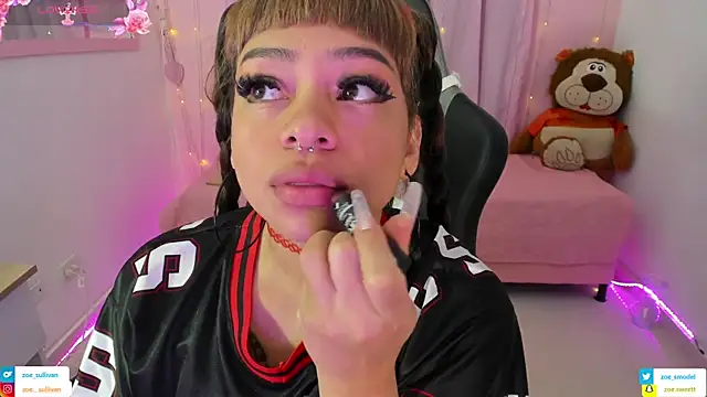 zoesullivan online show from November 2025 09:43:01 AM