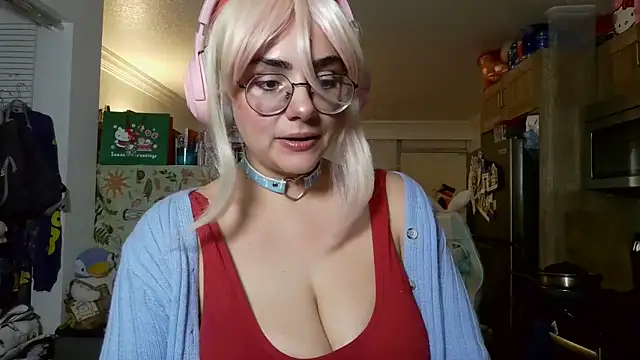 Snapshot of mochi_rainbow chatting on December 2024 10:47:01 PM mochi rainbow online show from December 2024 10:47:01 PM