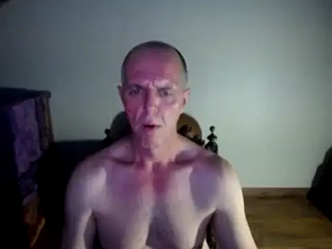 Snapshot of RealReadyFun chatting on July 2026 11:09:02 PM RealReadyFun online show from July 2026 11:09:02 PM