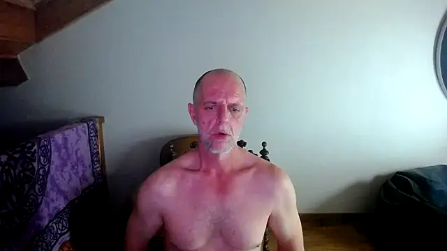 Snapshot of RealReadyFun chatting on July 2026 09:50:01 PM RealReadyFun online show from July 2026 09:50:01 PM