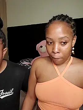 R-thequeen online show from July 2026 11:42:02 AM