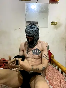 Snapshot of Rafik88xx chatting on November 2025 10:14:01 PM Rafik88xx online show from November 2025 10:14:01 PM