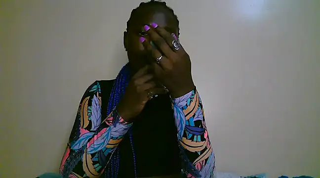 petite 12 online show from March 2025 09:35:01 PM