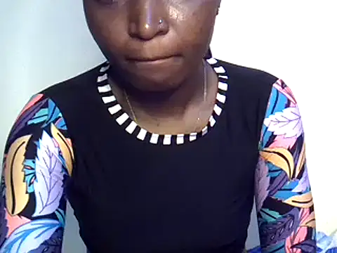 petite 12 online show from March 2025 10:28:02 PM