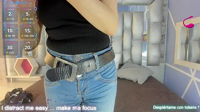 Snapshot of sophia_ny chatting on December 2025 02:10:02 PM sophia ny online show from December 2025 02:10:02 PM