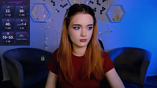 Snapshot of liana_kisses chatting on November 2025 08:07:01 PM liana kisses online show from November 2025 08:07:01 PM