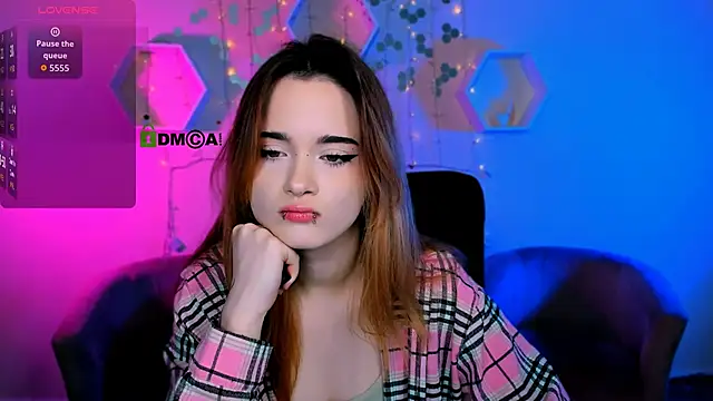 Snapshot of liana_kisses chatting on November 2025 08:16:01 PM liana kisses online show from November 2025 08:16:01 PM