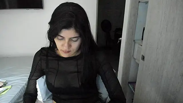 Snapshot of misstoya chatting on November 2025 02:55:01 AM misstoya online show from November 2025 02:55:01 AM