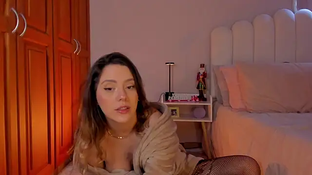 Snapshot of martinaaricci chatting on December 2025 02:15:01 PM martinaaricci online show from December 2025 02:15:01 PM