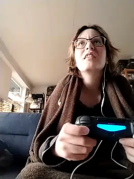 Snapshot of PernillaGirl chatting on October 2025 12:25:02 PM PernillaGirl online show from October 2025 12:25:02 PM