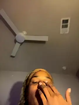 goldbuni online show from December 2025 12:36:02 PM