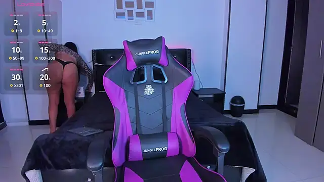 Snapshot of Meghan_As chatting on February 2025 10:37:02 AM Meghan As online show from February 2025 10:37:02 AM