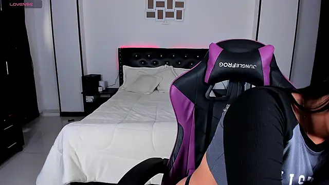 Snapshot of Meghan_As chatting on November 2025 01:55:02 PM Meghan As online show from November 2025 01:55:02 PM